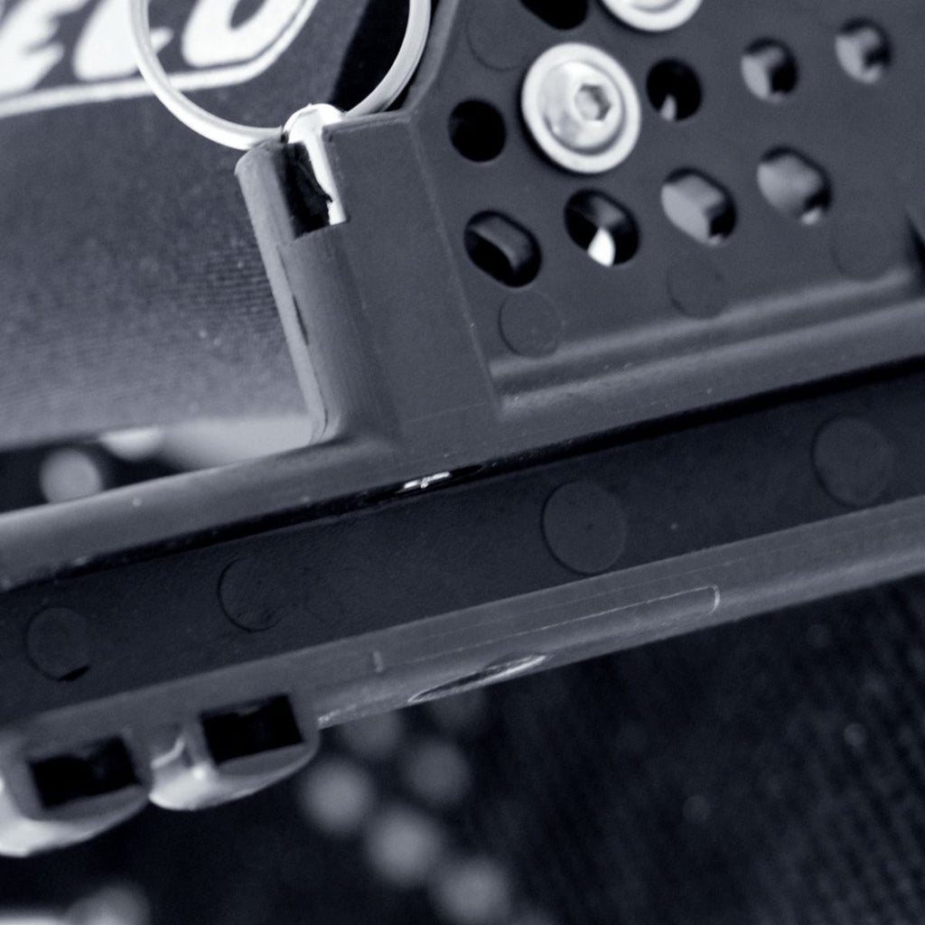 Nelo Foot Rest Surfski Carbon Paddlershub